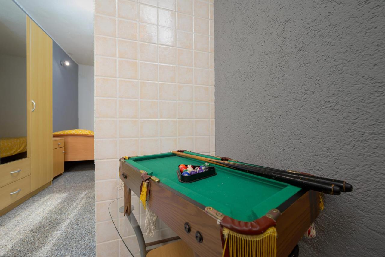 Holiday Apartment Ariella Krizanici Exterior photo